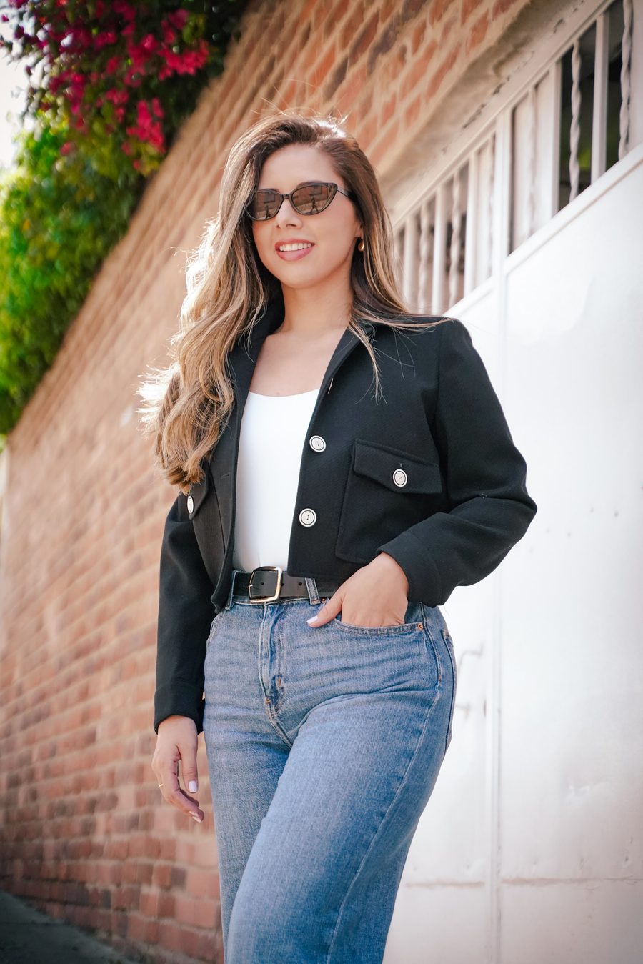 Detalle real de Chaqueta Urban Stone Negra